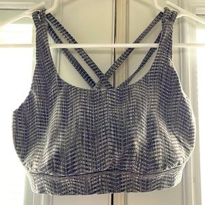 LULULEMON sports bra. Gray pattern Size 8